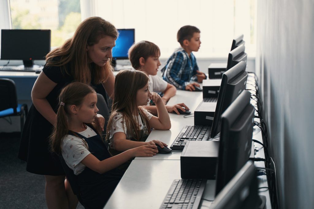 IT Support For Schools - The Full Guide To Tech Support For School System